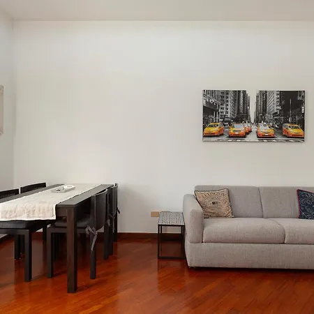 Flat In Citylife Near Metro! Apartman *