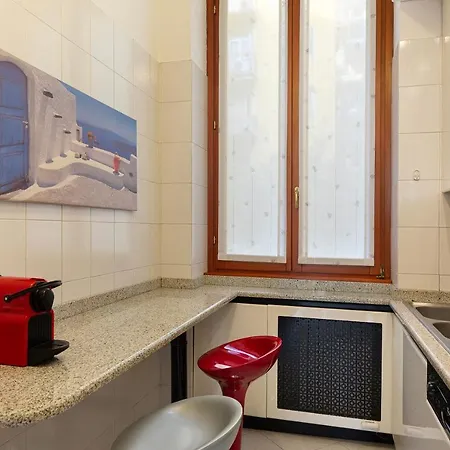 Flat In Citylife Near Metro! Apartman