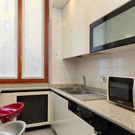 Flat In Citylife Near Metro! Milano